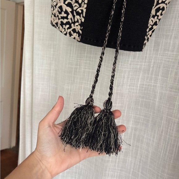 Anthropologie Black and Cream Embroidered Crop Top - Picture 7 of 8